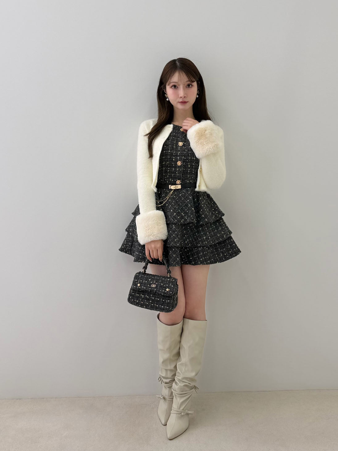 model：160cm　(size：F　color：Ivory)