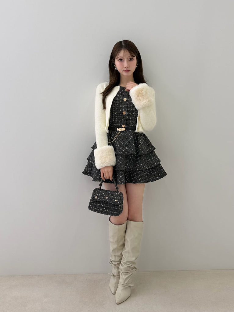 model：160cm　(size：F　color：Ivory)