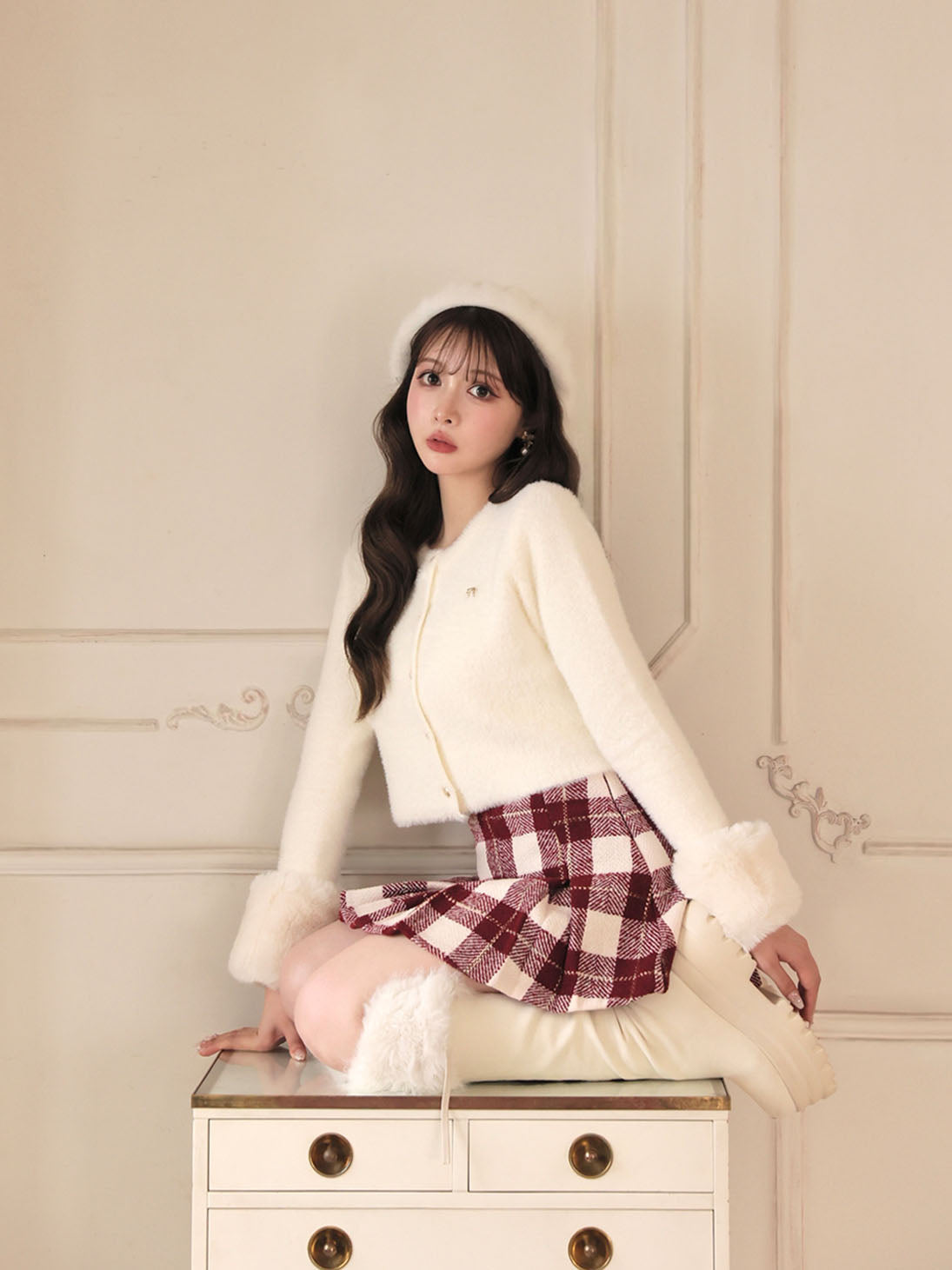 model：160cm　(size：F　color：Ivory)