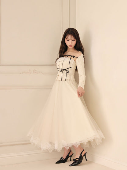 model：160cm　(size：F　color：Ivory)