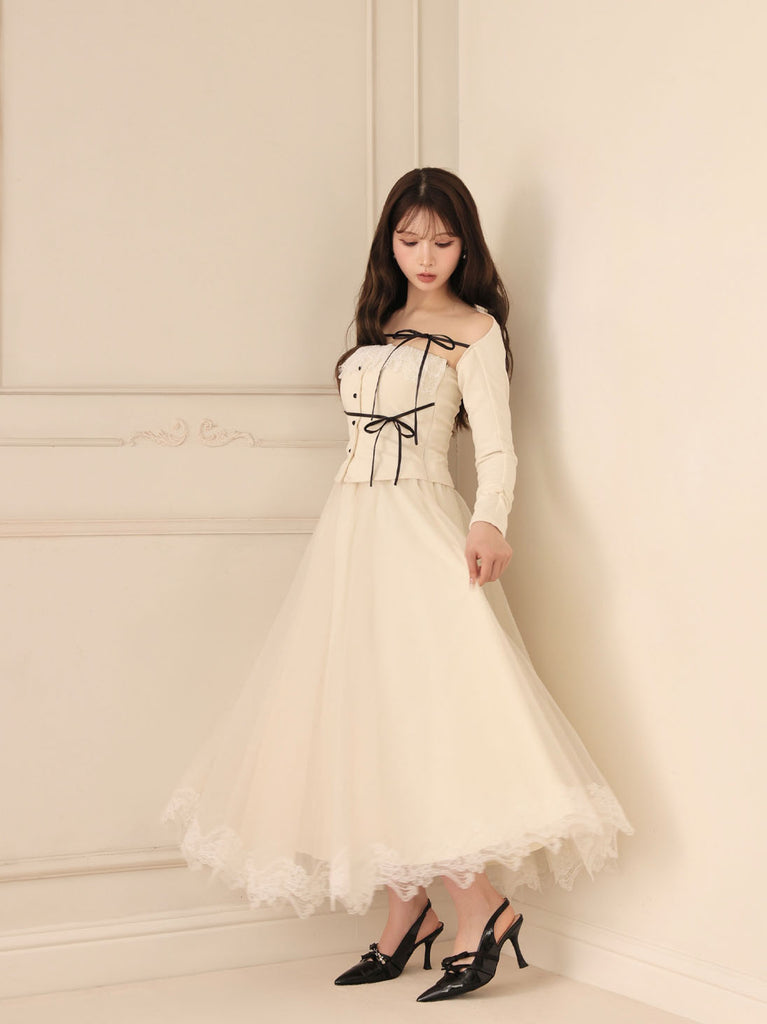 model：160cm　(size：F　color：Ivory)