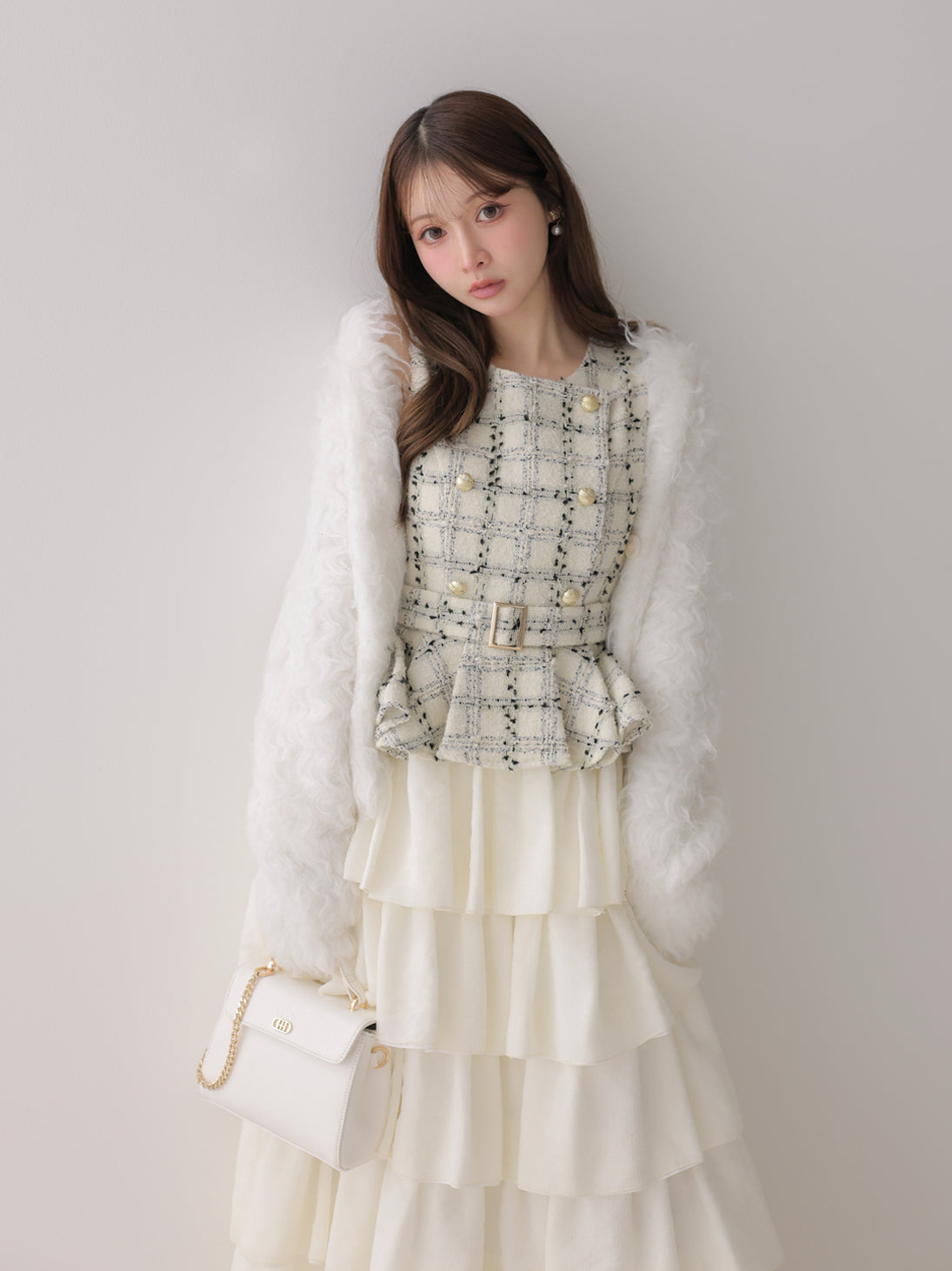 model：160cm　(size：F　color：White check)