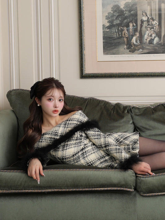 【Pre Order】Off shoulder roving check mini onepiece(eme10379)