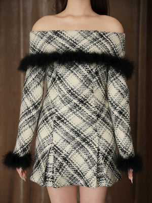 【Pre Order】Off shoulder roving check mini onepiece(eme10379)