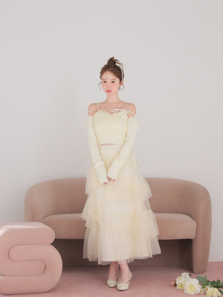 model：162cm　(size：F　color：Ivory)