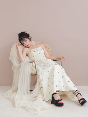 Ribbon embroidery shirring one piece(eme10391)