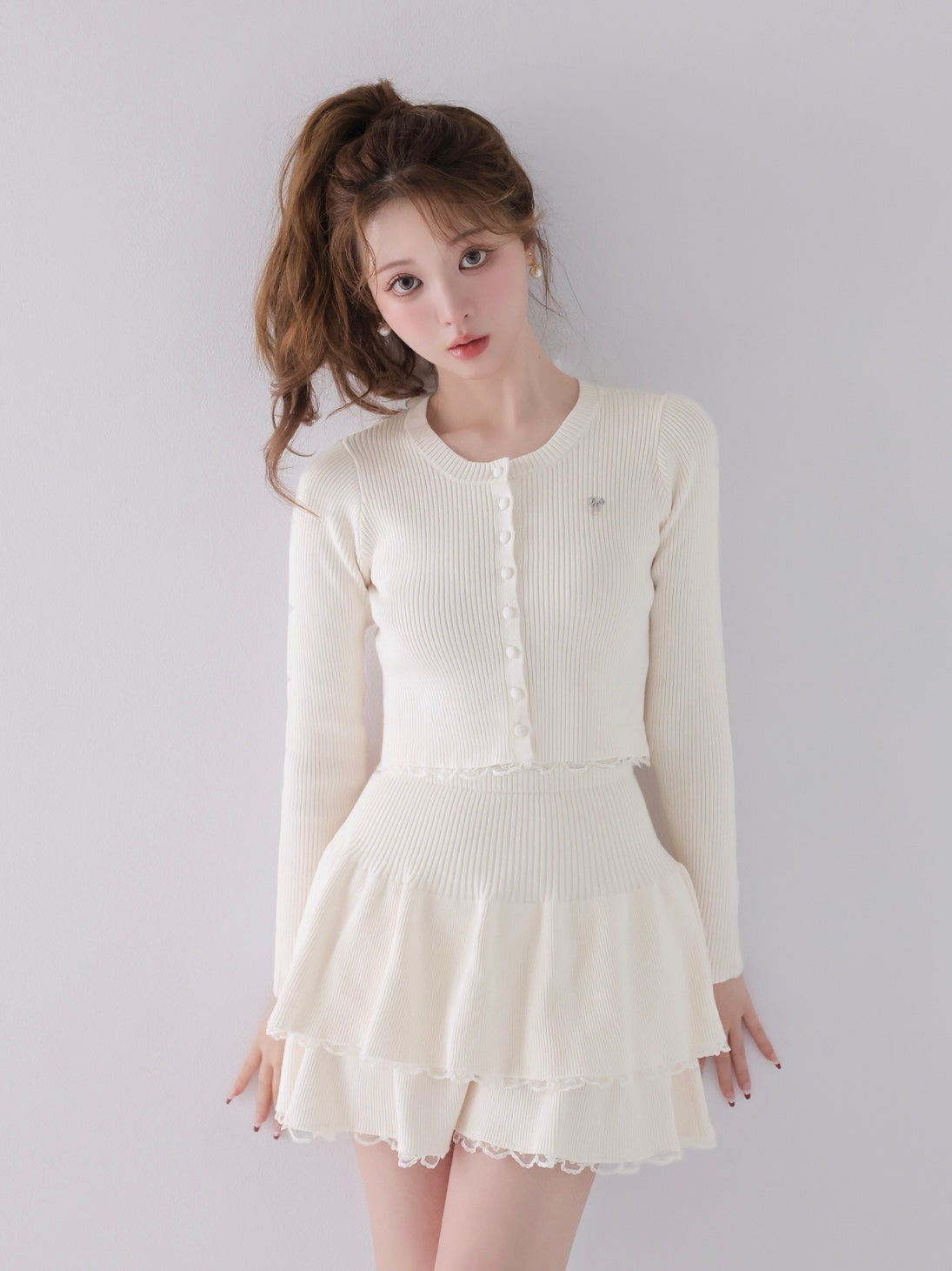 model：160cm　(size：F　color：Ivory)