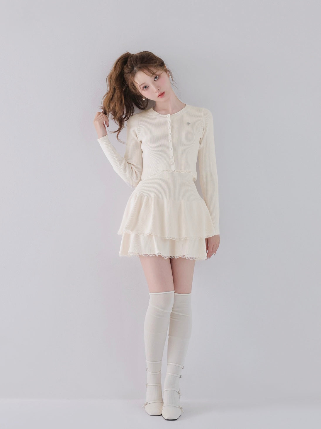 model：160cm　(size：F　color：Ivory)