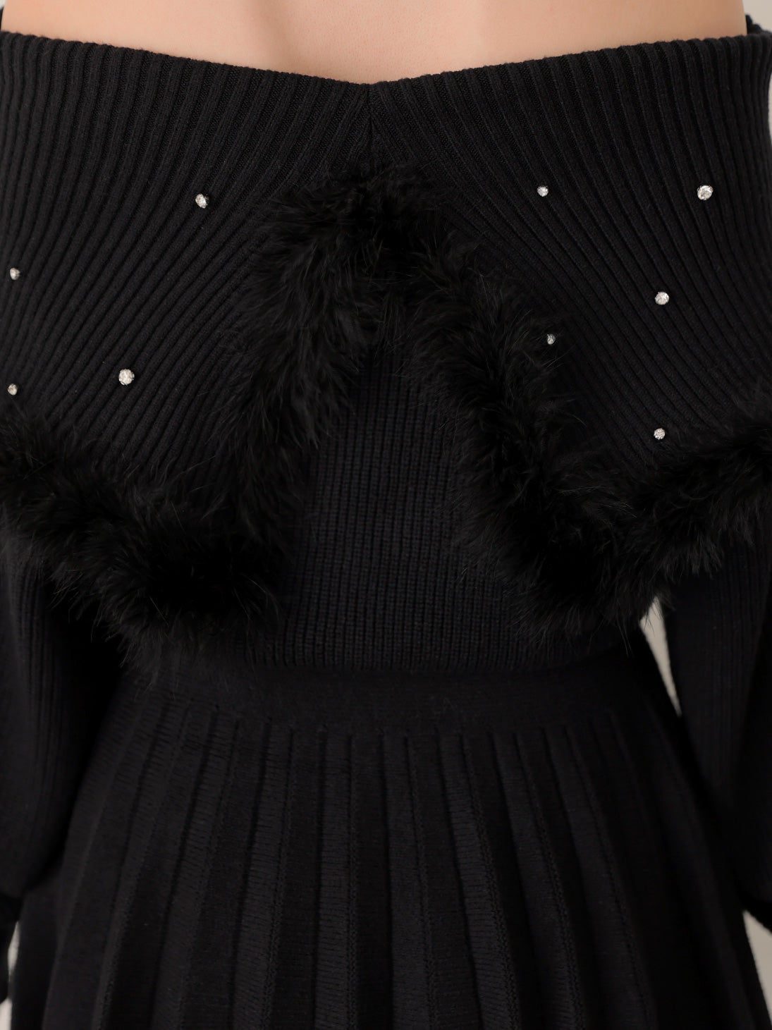 Fur bijou off shoulder mini onepiece(eme10483)