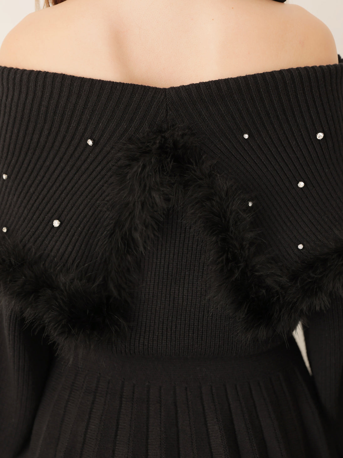 Fur bijou off shoulder mini onepiece(eme10483)