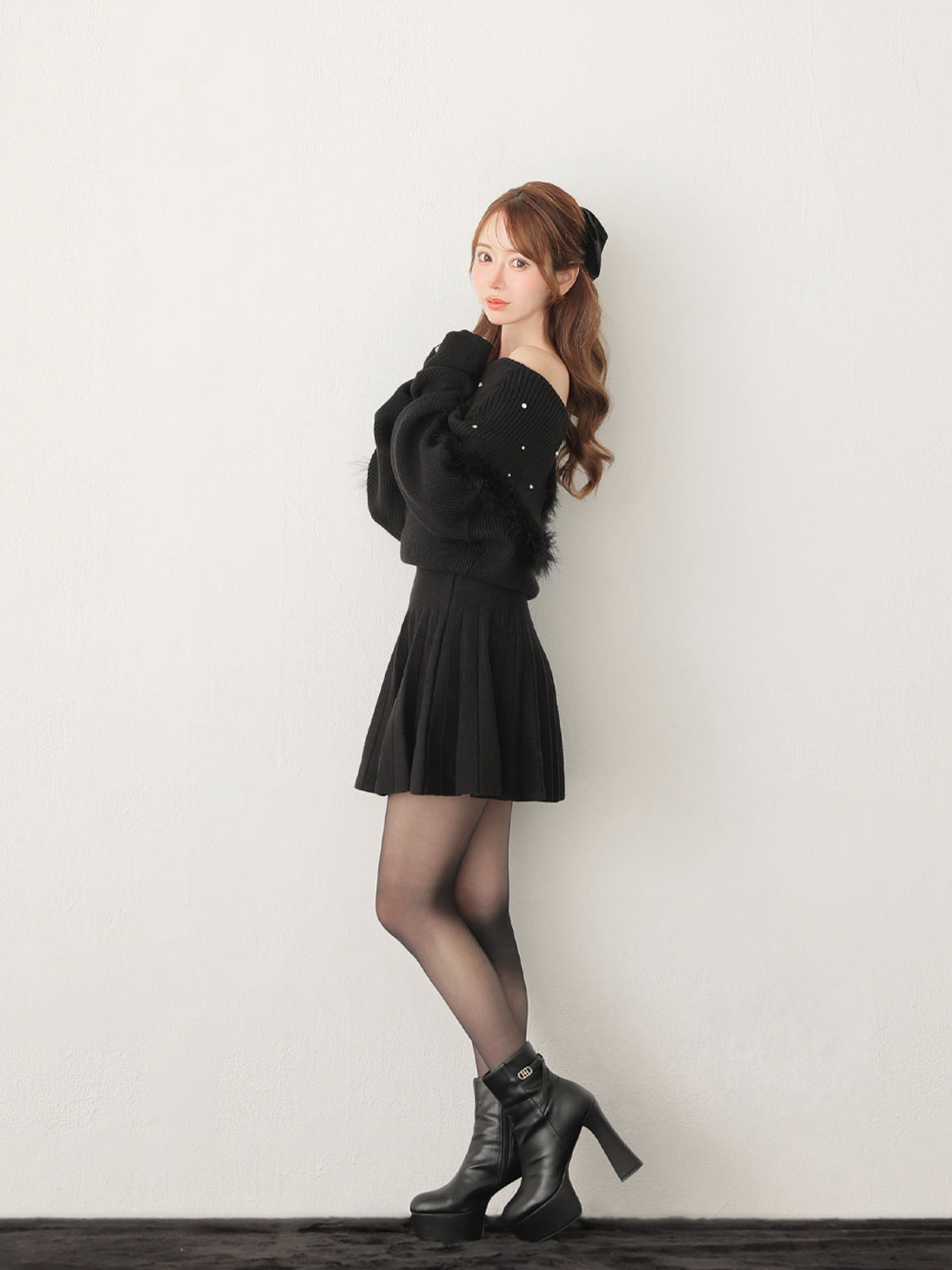 model：162cm　(size：F　color：Black)