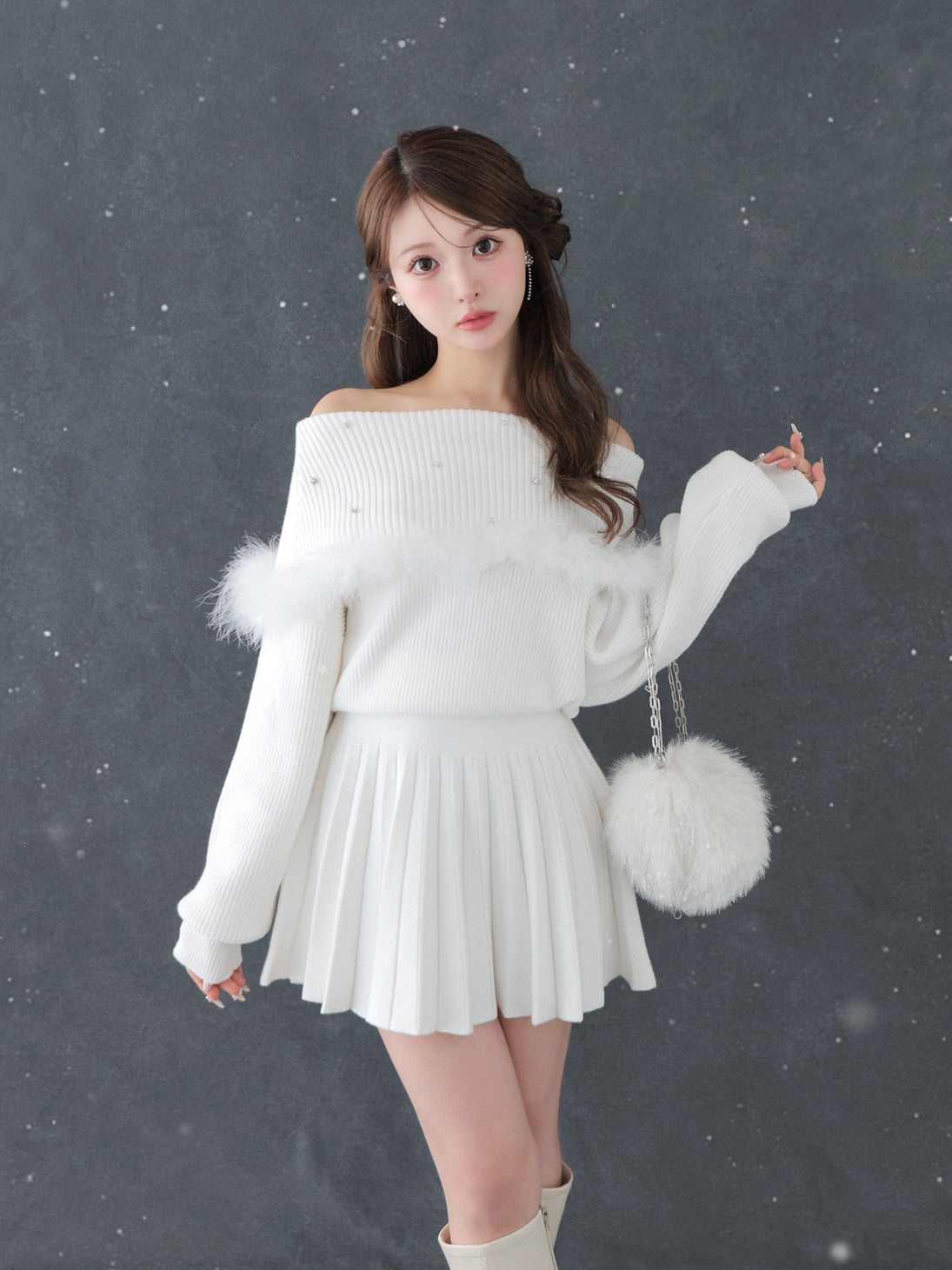 model：160cm　(size：F　color：White)