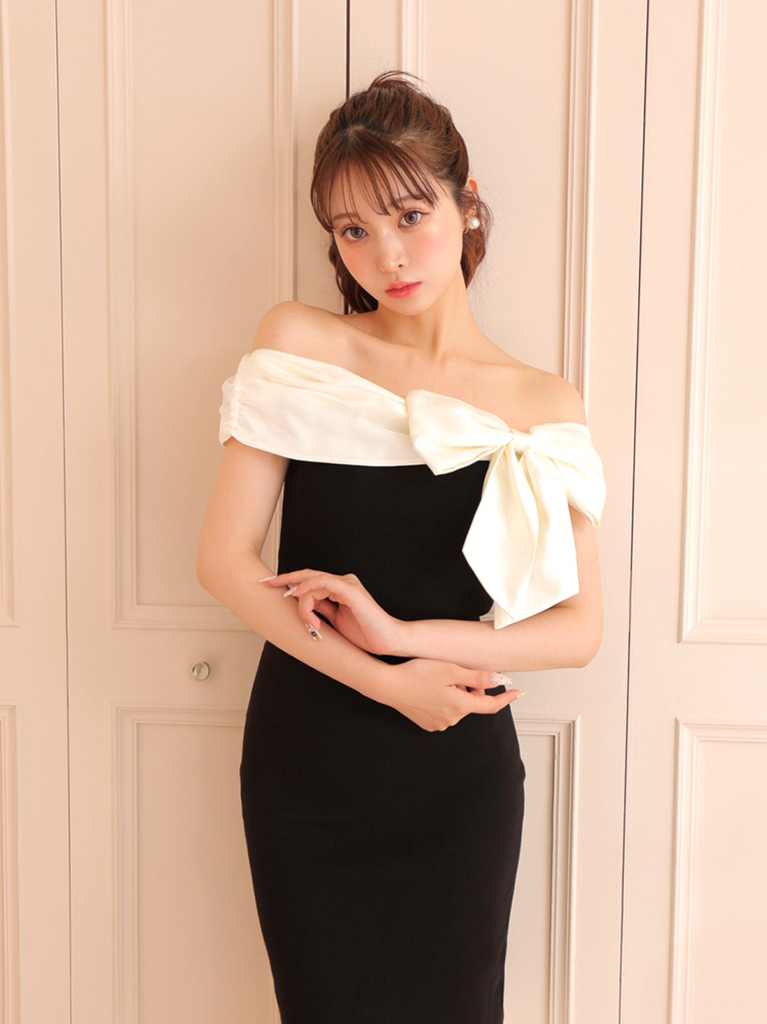 Ribbon docking off shoulder knit tops(eme10491)