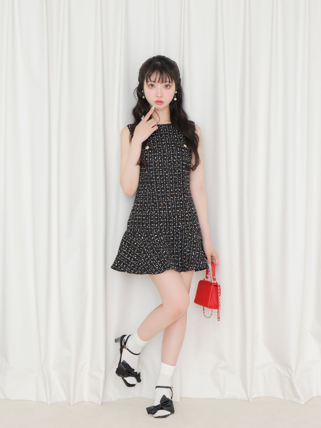 model：160cm　(size：F　color：Black)