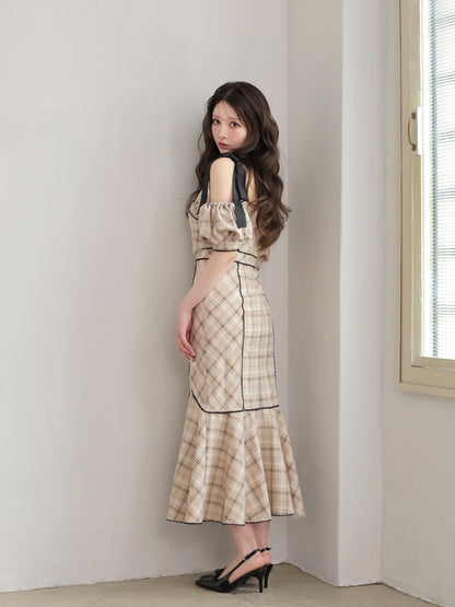 model：160cm　(size：F　color：Beige)