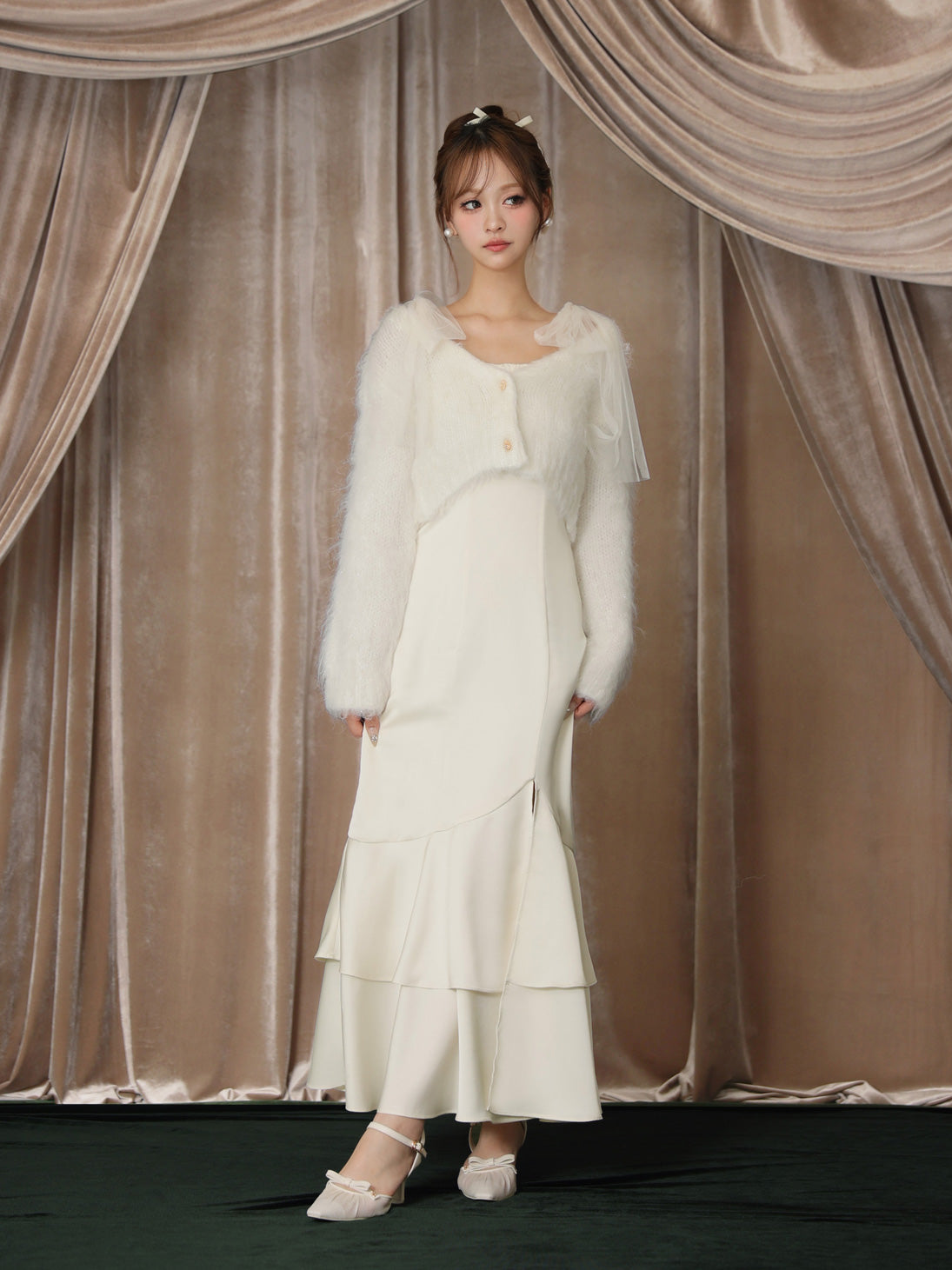 【Pre Order】Lame shaggy knit ensemble satin onepiece(eme10557)