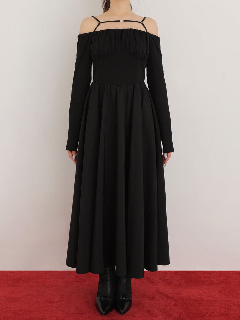 Strap flare volume onepiece(eme10560)