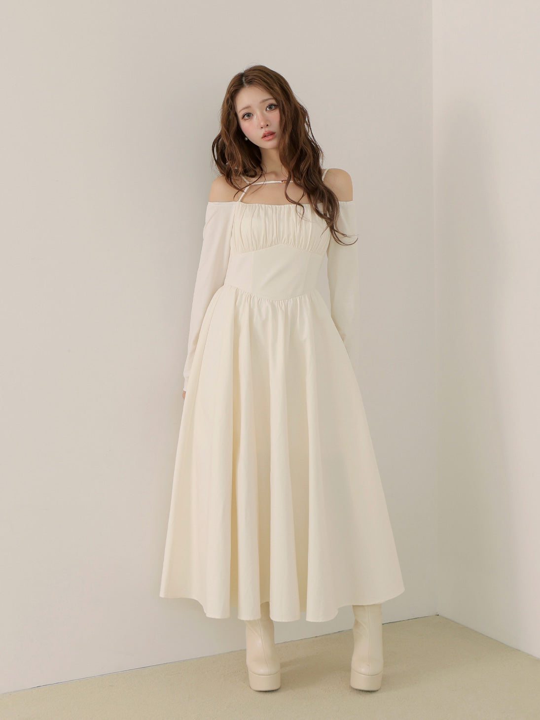 Strap flare volume onepiece(eme10560)