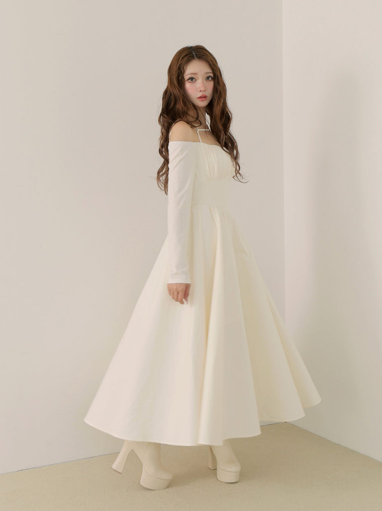 Strap flare volume onepiece(eme10560)