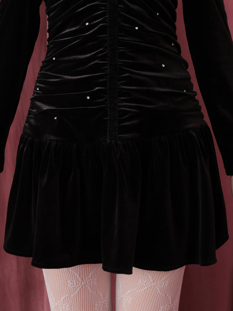 Decollete cut gathered mini onepiece(eme10561)