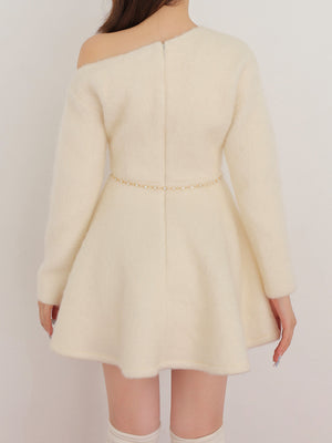 One shoulder bijou belt onepiece(eme10564)