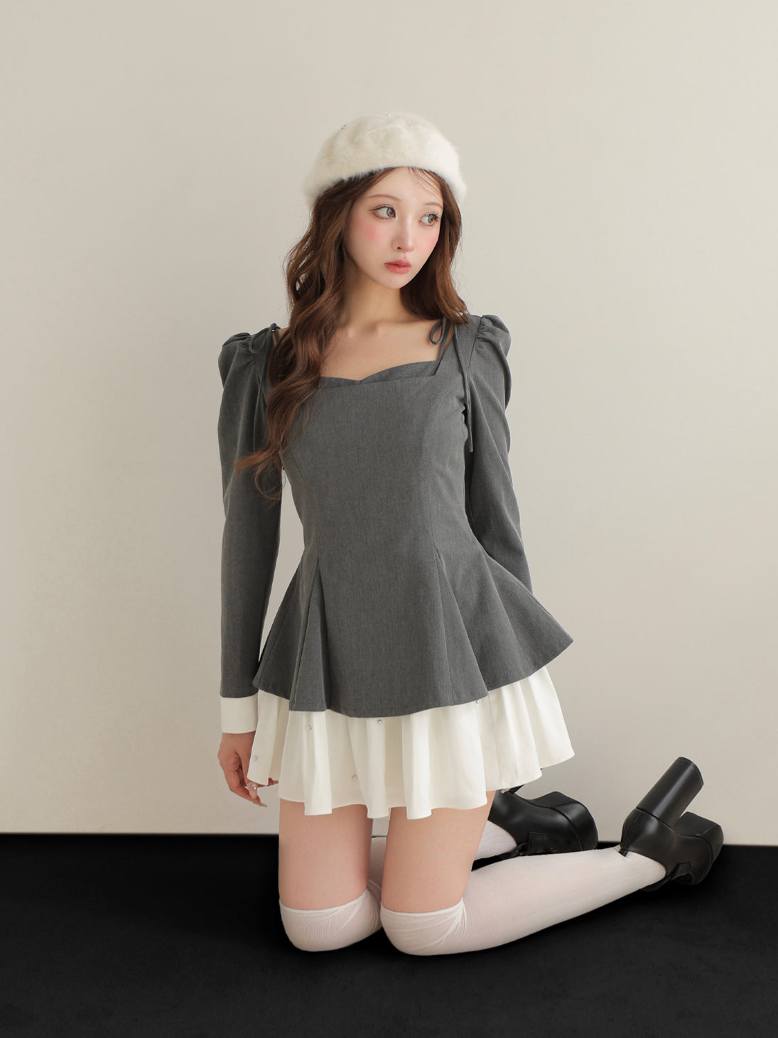 Square neck puff mini onepiece(eme10565)