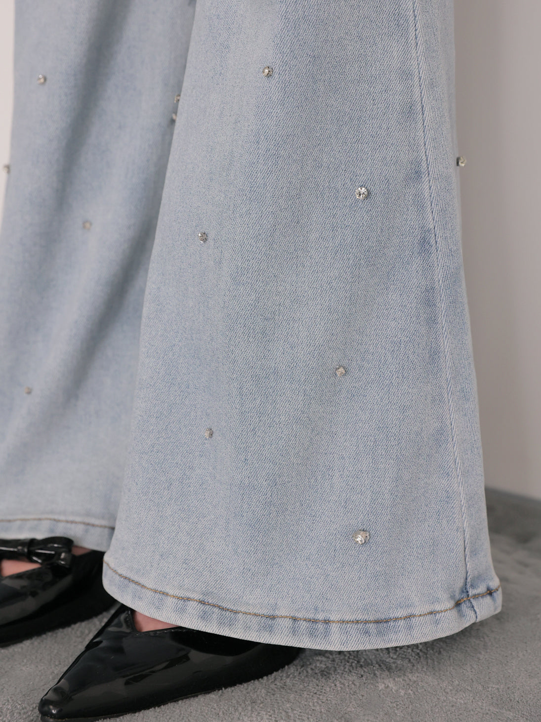 Back ribbon slim flare denim (eme10573)