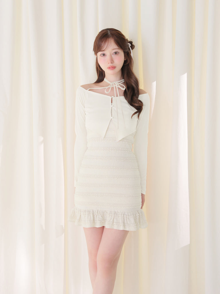 model：162cm　(size：F　color：Ivory)