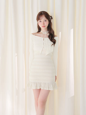 model：162cm　(size：F　color：Ivory)
