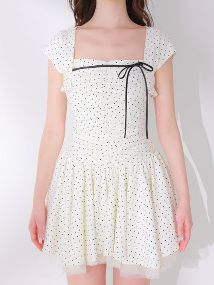 model：162cm　(size：F　color：Ivory)