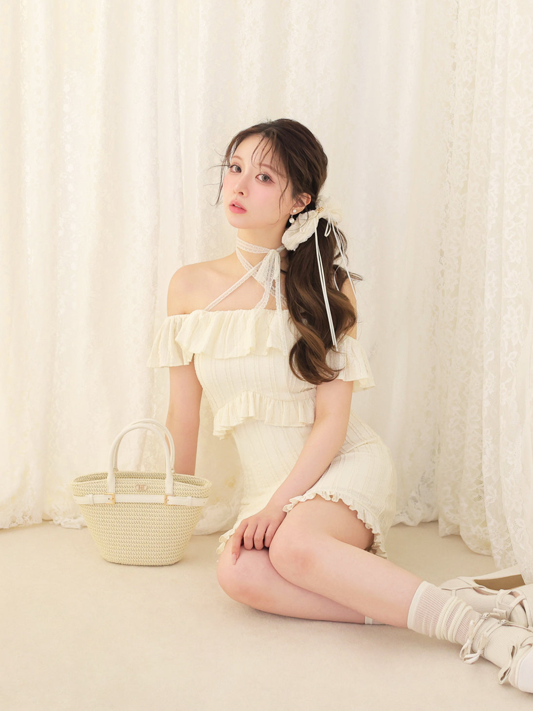PRE ORDER ITEM – M me eme