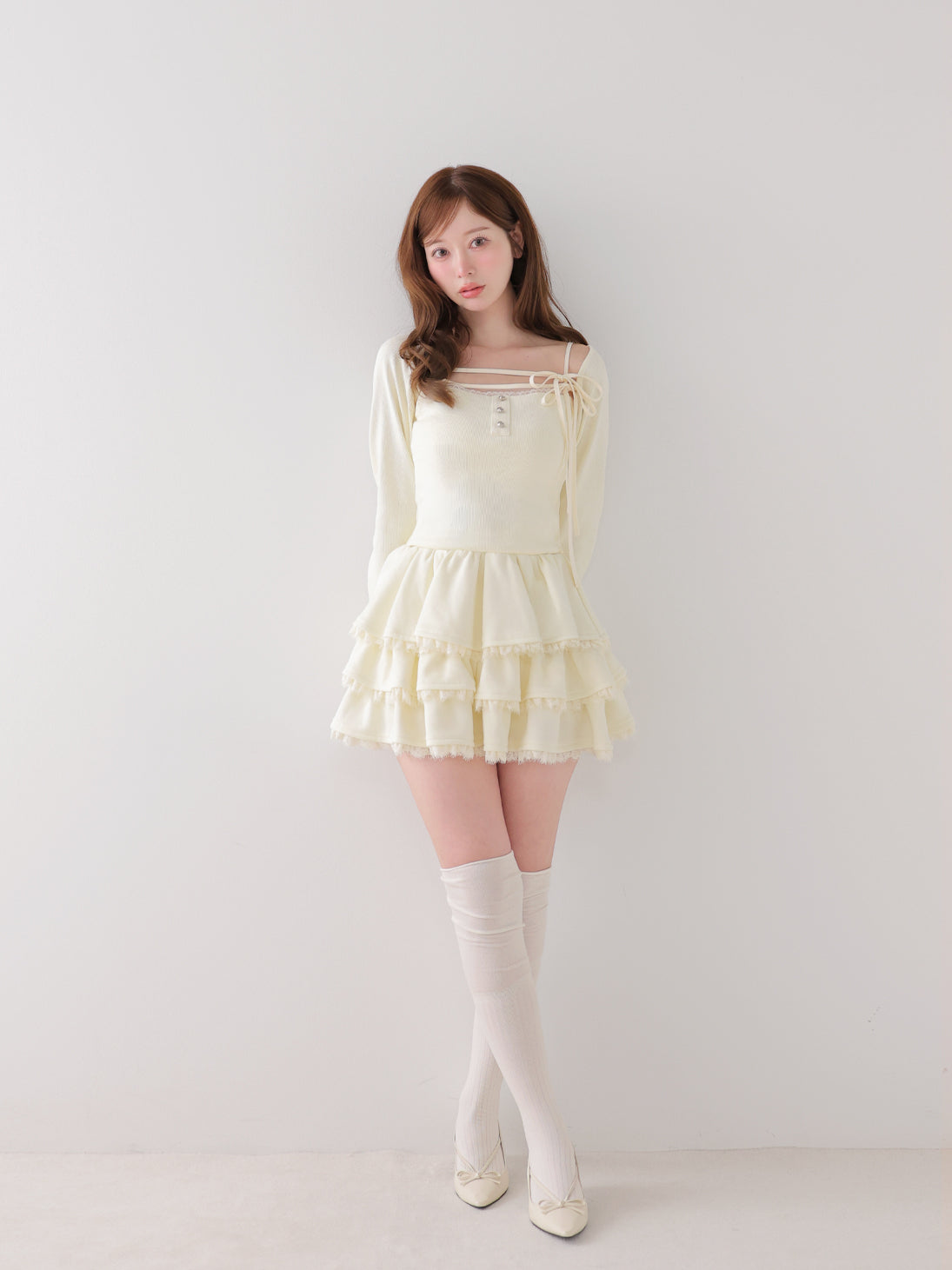 model：162cm　(size：F　color：Ivory)