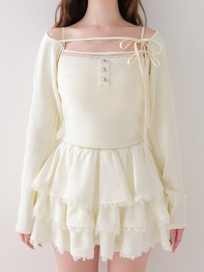 model：162cm　(size：F　color：Ivory)