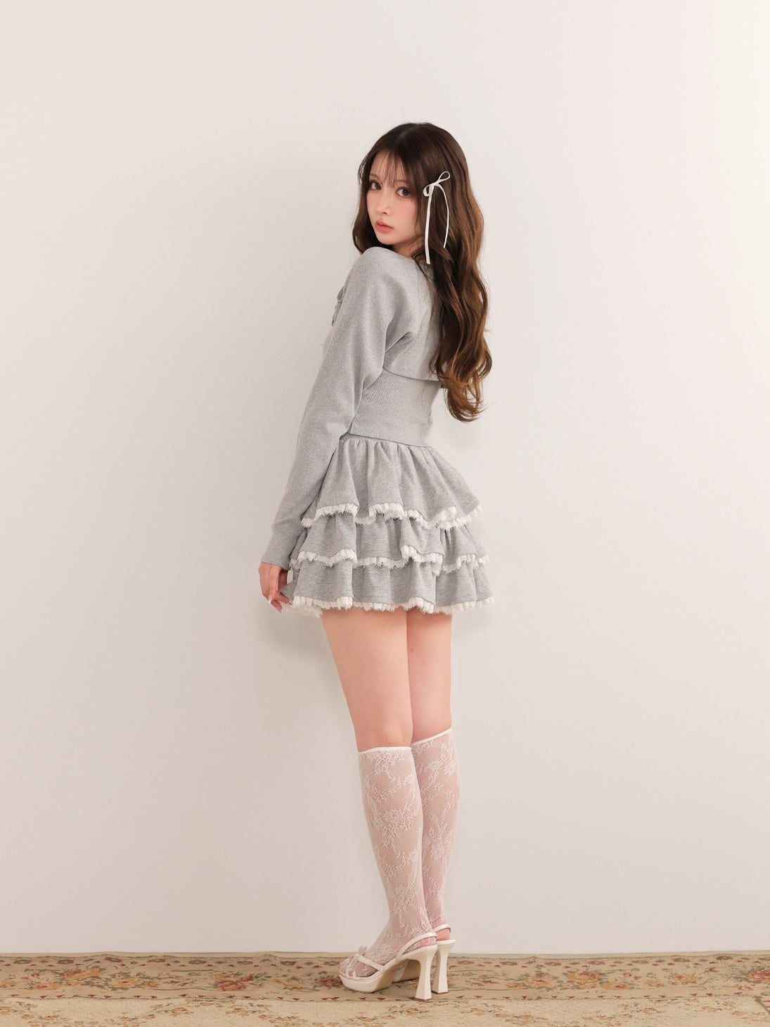 model：160cm　(size：F　color：Gray)