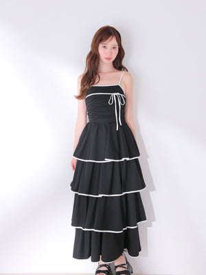 model：162cm　(size：F　color：Black)