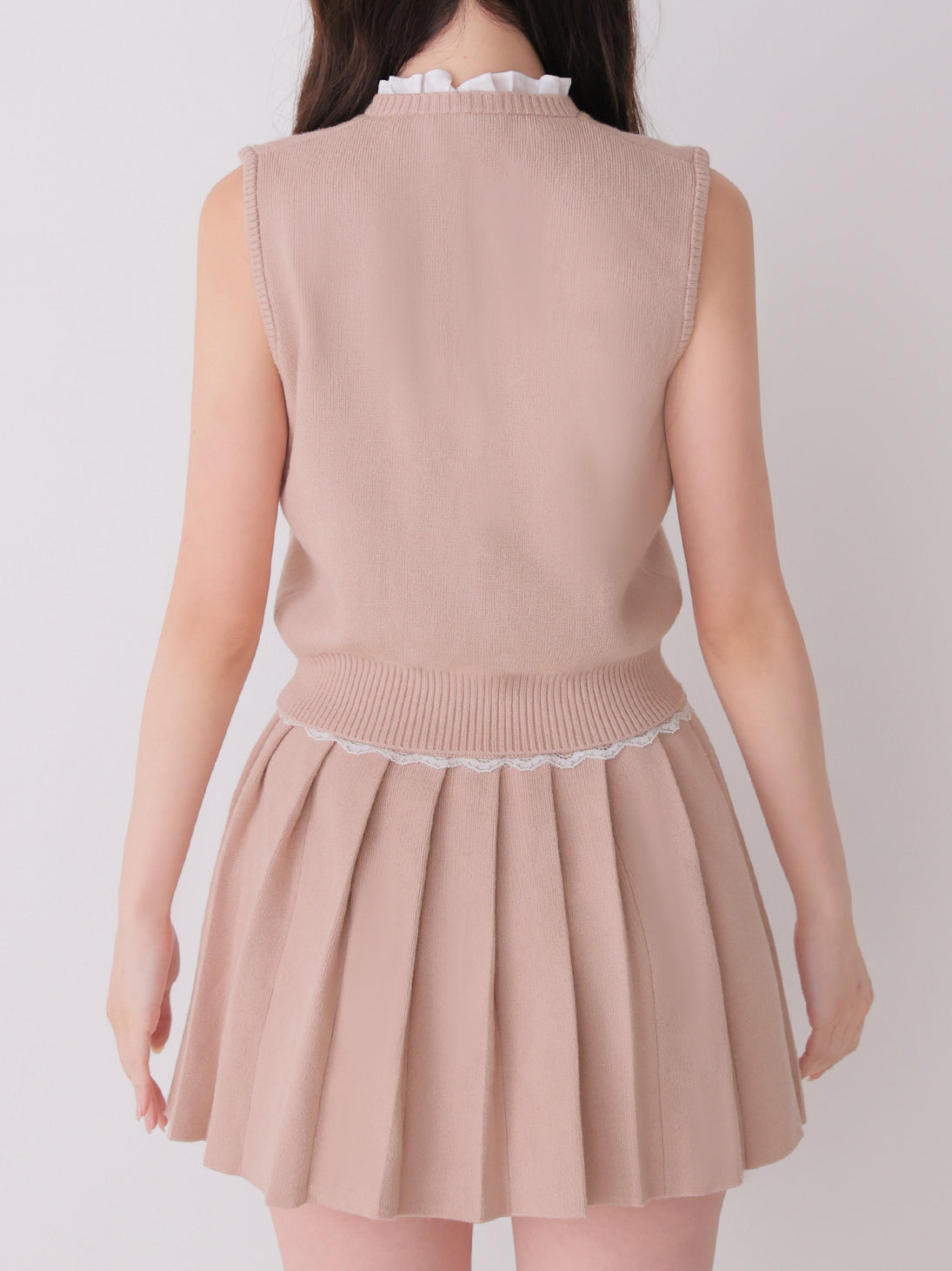 【Pre Order】Lace trim pleats knit setup(eme10625)