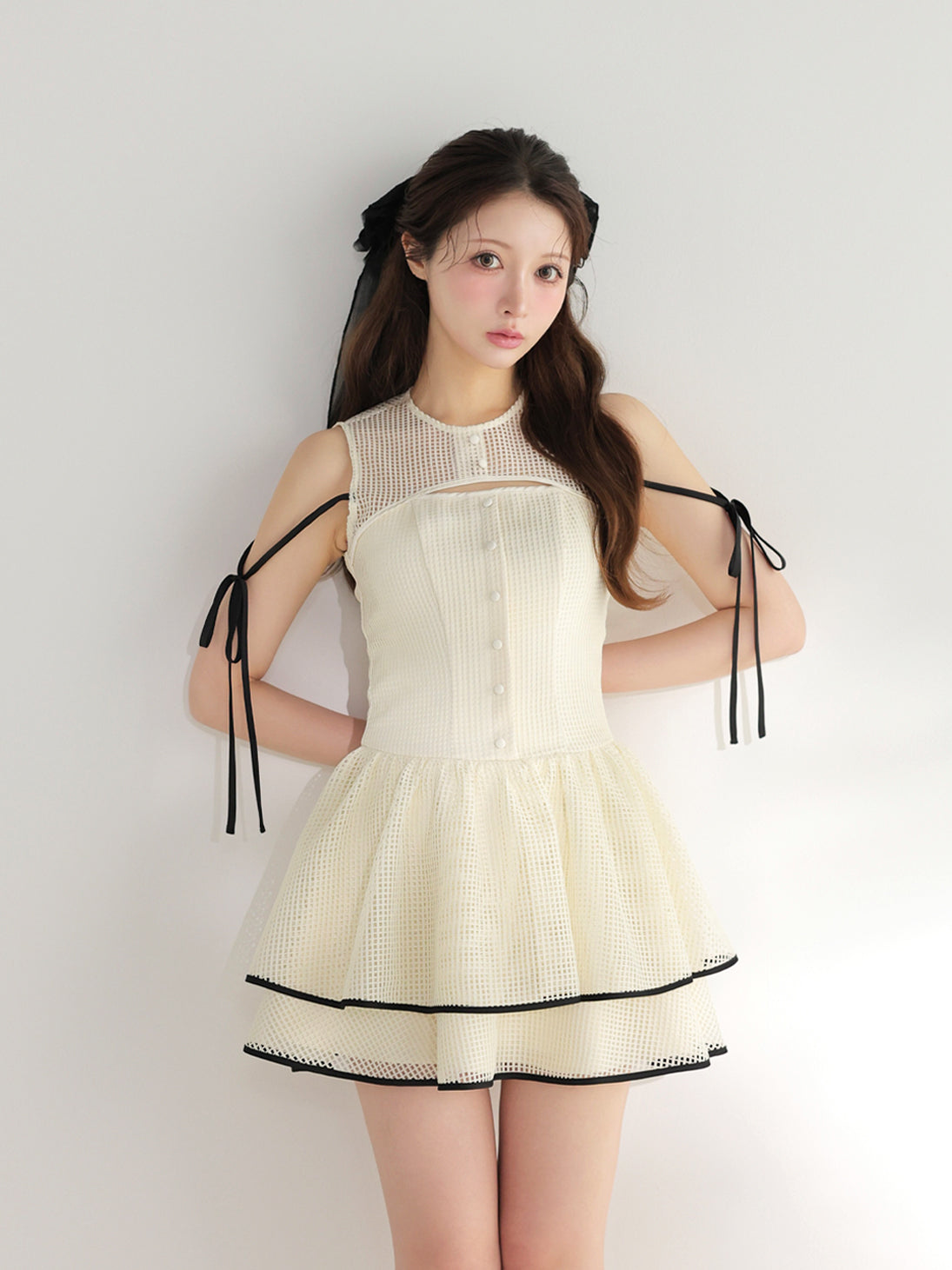 model：160cm　(size：F　color：Ivory×Black)