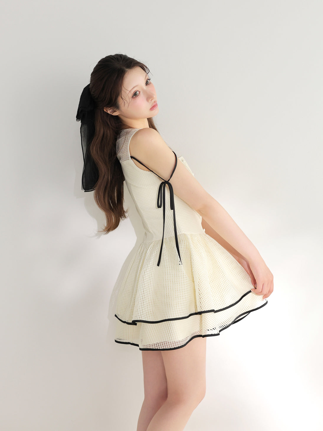 model：160cm　(size：F　color：Ivory×Black)