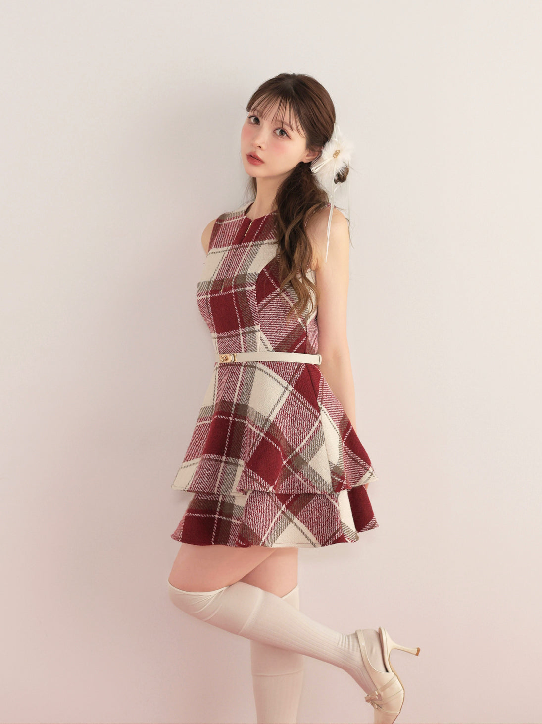 model：160cm　(size：F　color：Red)