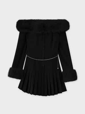 Off shoulder fur pleated onepiece(eme10731)
