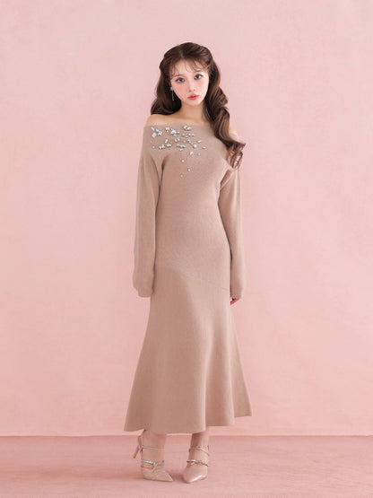 【Pre Order】Jewelry off the shoulder knit  onepiece(eme10734)