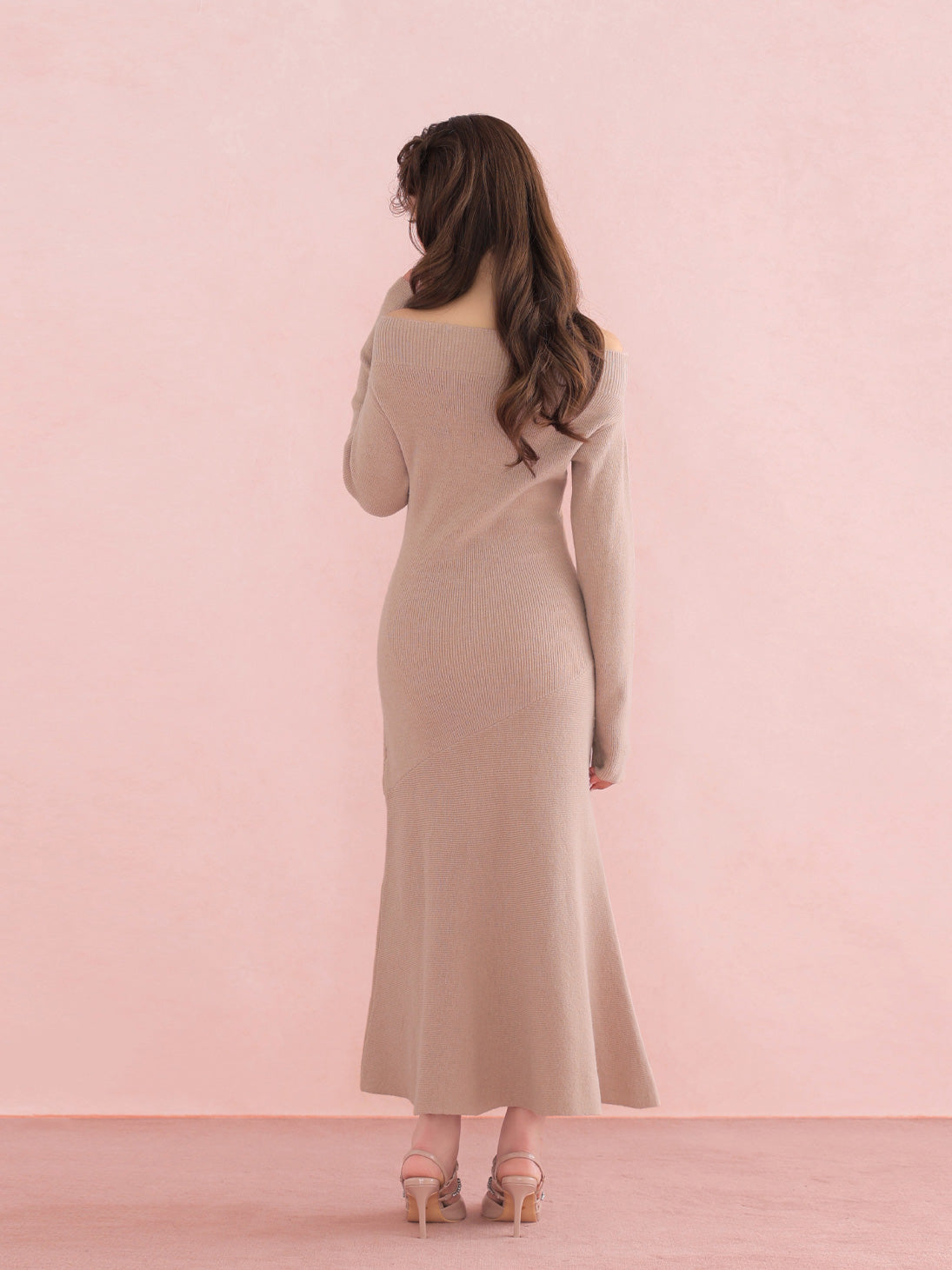 【Pre Order】Jewelry off the shoulder knit  onepiece(eme10734)