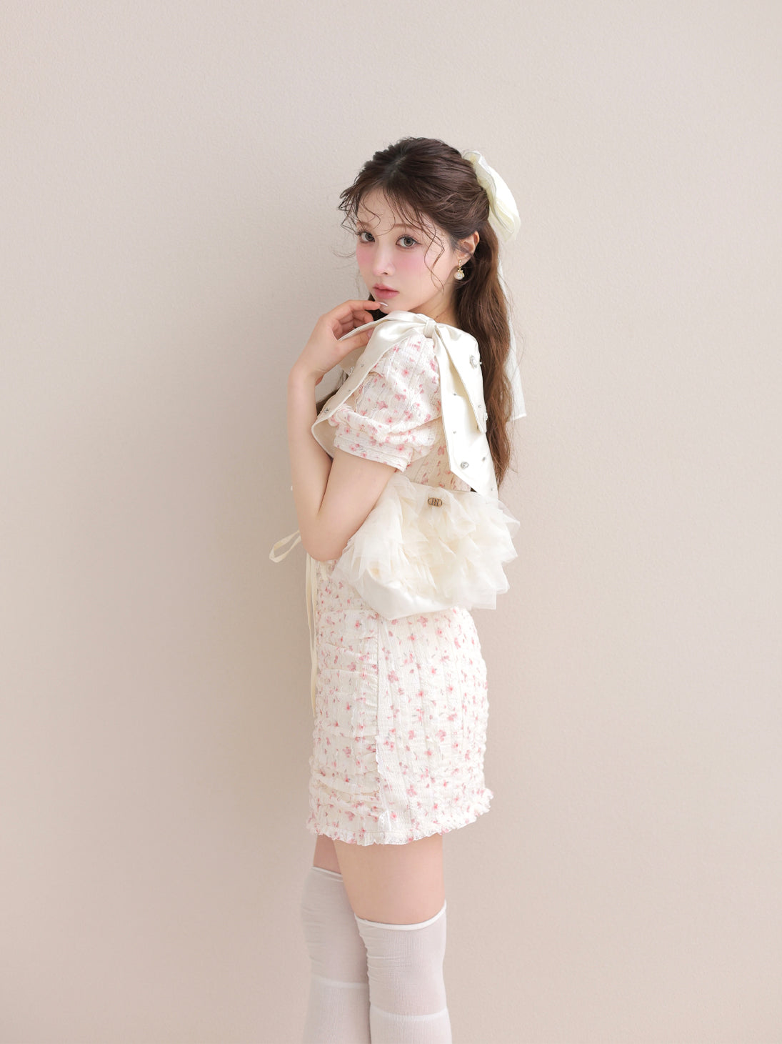 エムミーエメ リップルフリルフラワーミニワンピース Ripple frill flower mini onepiece(eme10742) – M me eme