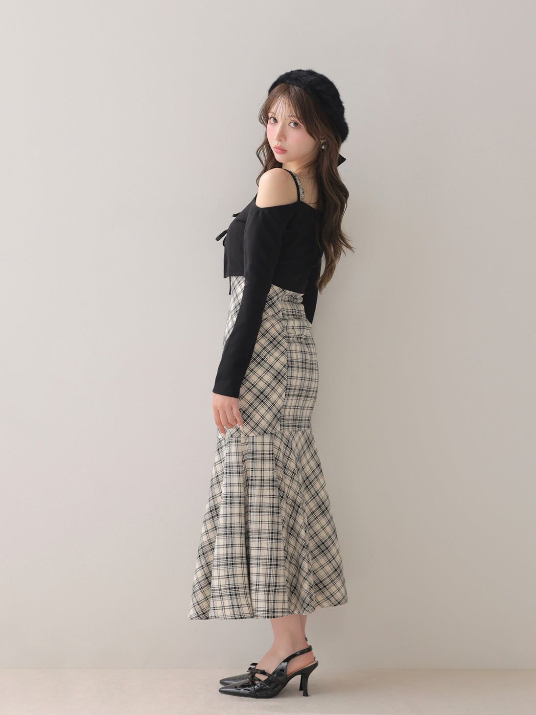 model：160cm　(size：F　color： White)
