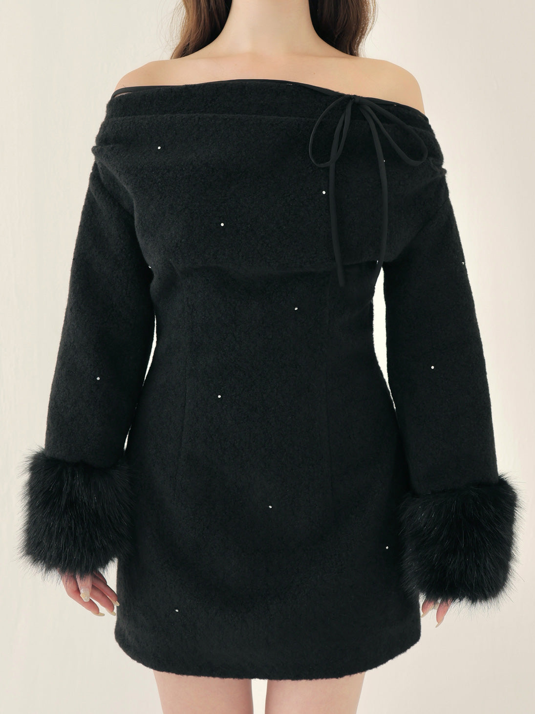 Fur jeweled ribbon mini onepiece(eme10762)