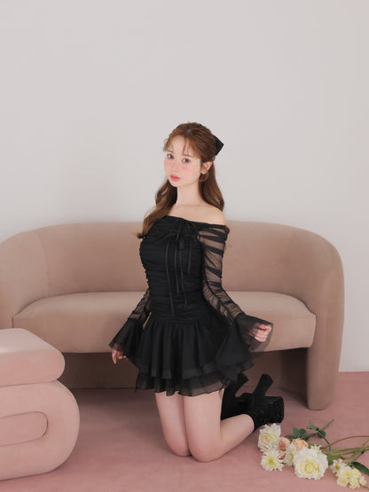 model：162cm　(size：F　color：Black)