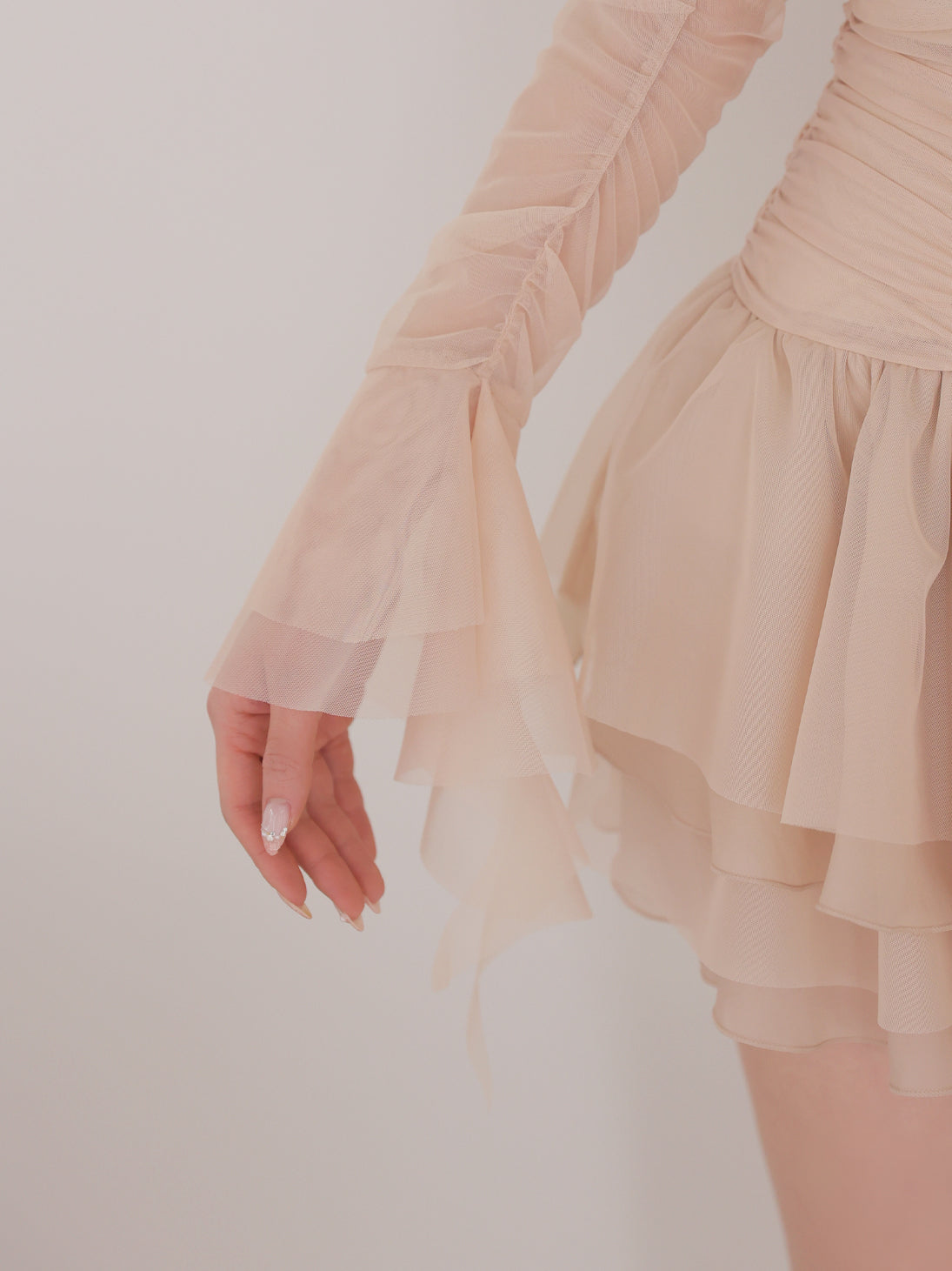 Chiffon mesh gathered setup(eme10765)