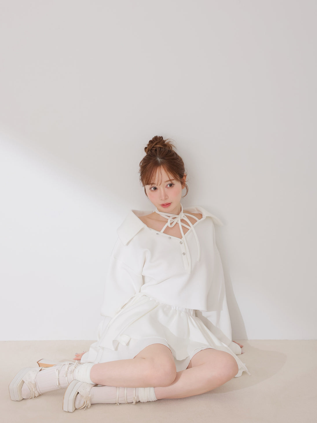 model：162cm　(size：F　color：White)