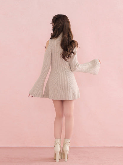 【Pre Order】Sleeve cut glitter knit mini onepiece(eme10771)
