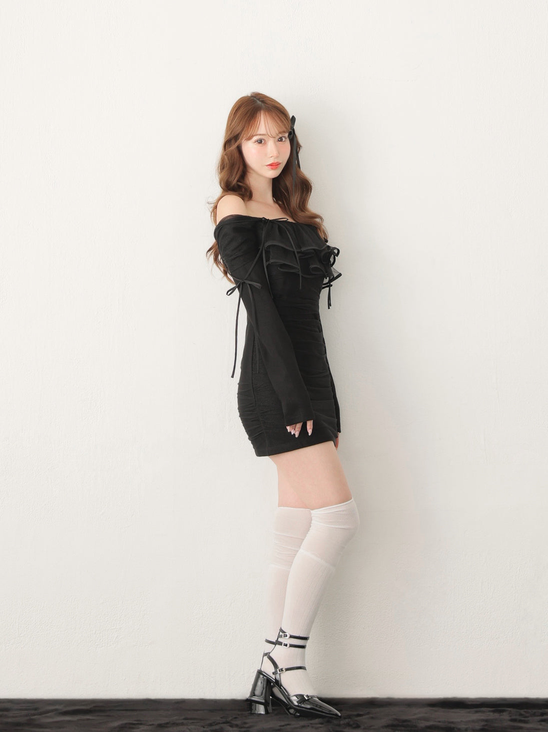 model：162cm　(size：F　color：Black)
